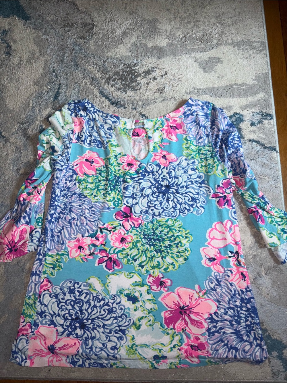 Lilly Pulitzer Aqua Floral Bell-Sleeve Top with Pink Accents Special Delivery - Picture 5 of 6